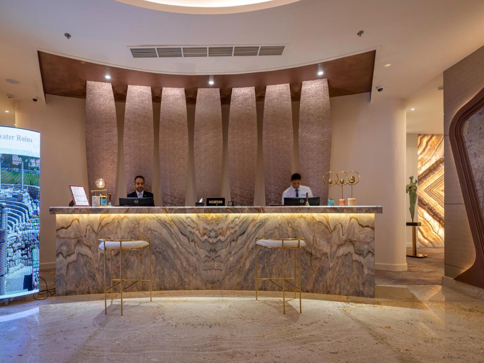 Mirage Hotel & Conference Center Alexandria Ngoại thất bức ảnh The lobby of the hotel
