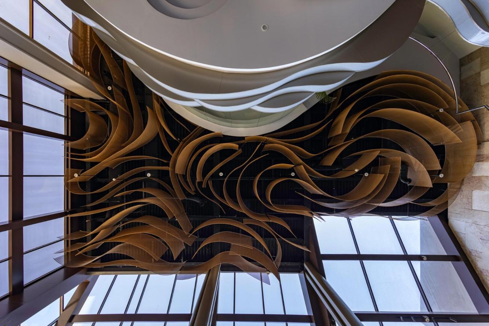 Mirage Hotel & Conference Center Alexandria Ngoại thất bức ảnh The ceiling of the main staircase